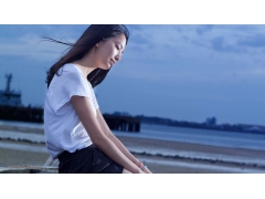 人像 - 海边的风